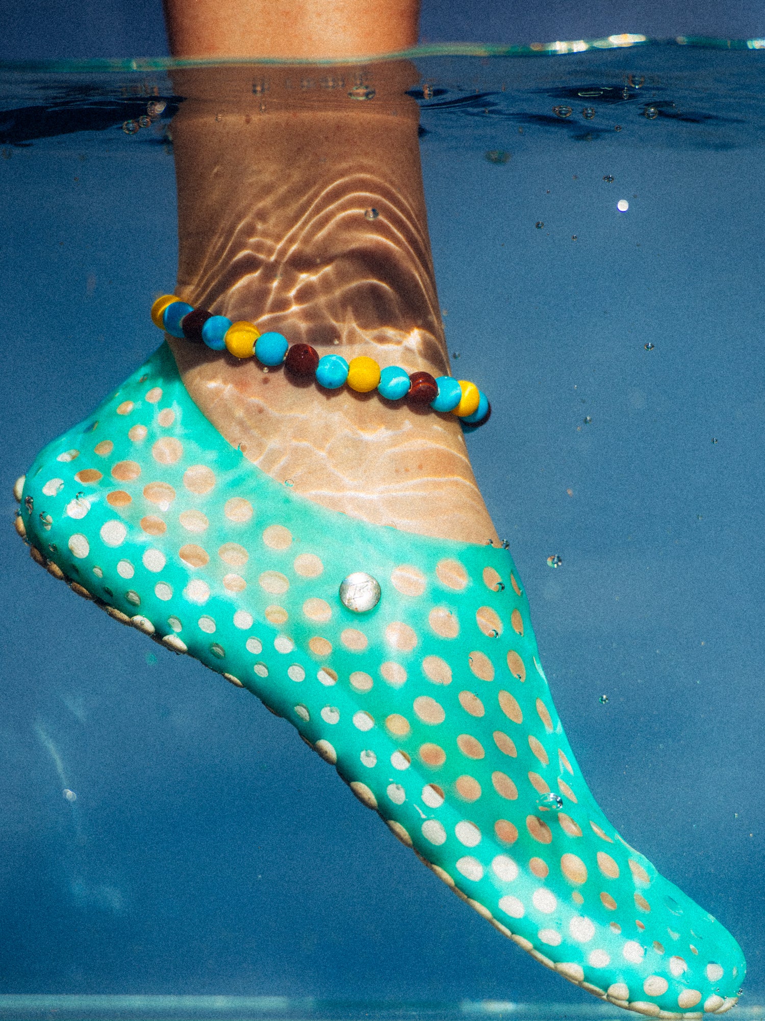 beaded anklet / goldie x briwok