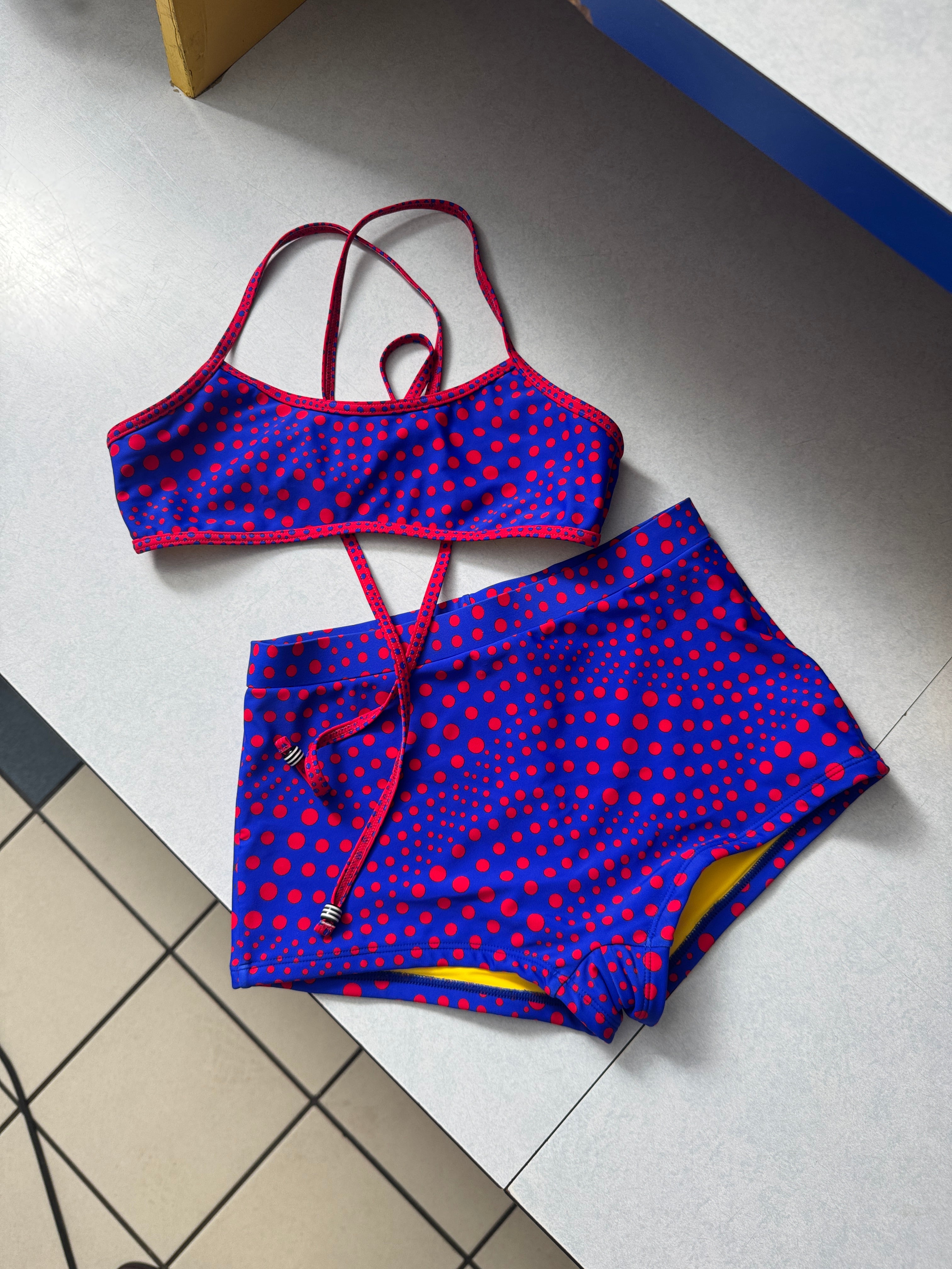 carla cross back top / marco island / red + blue