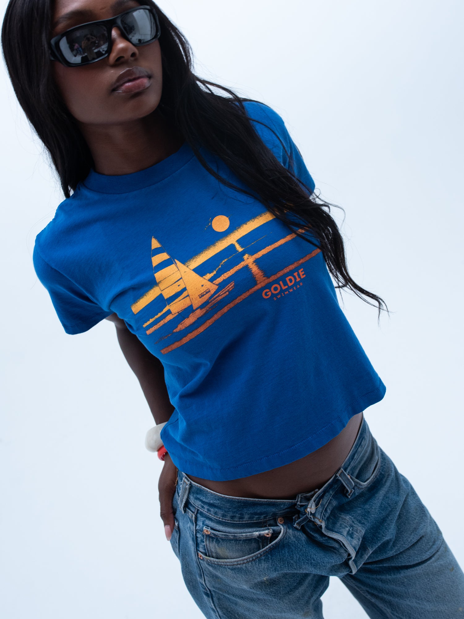 tourist tee / goldie sunset / blue