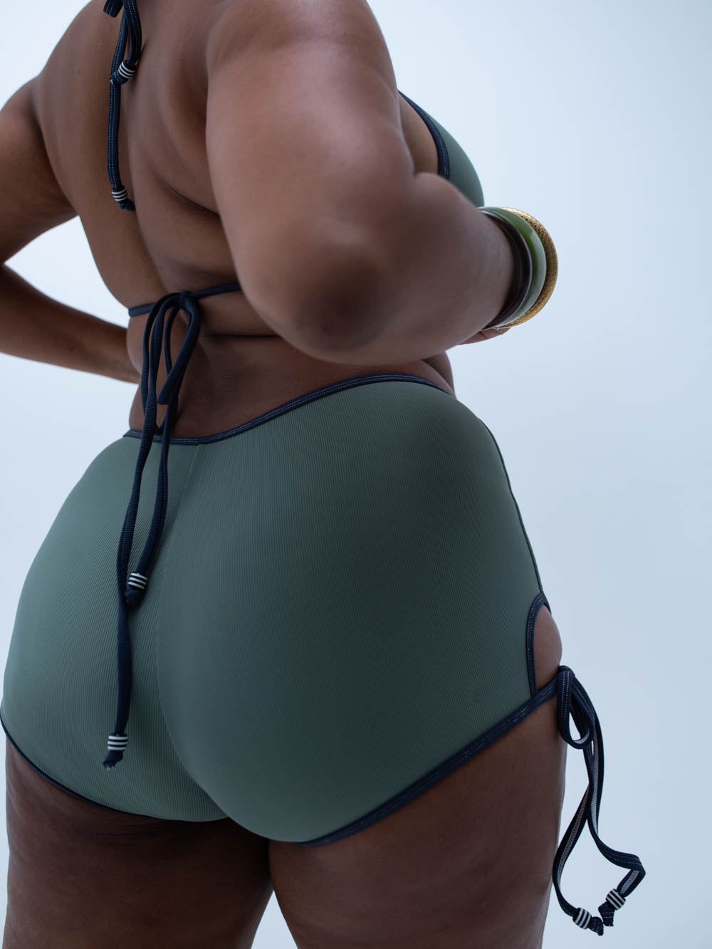 vivy short / green + navy